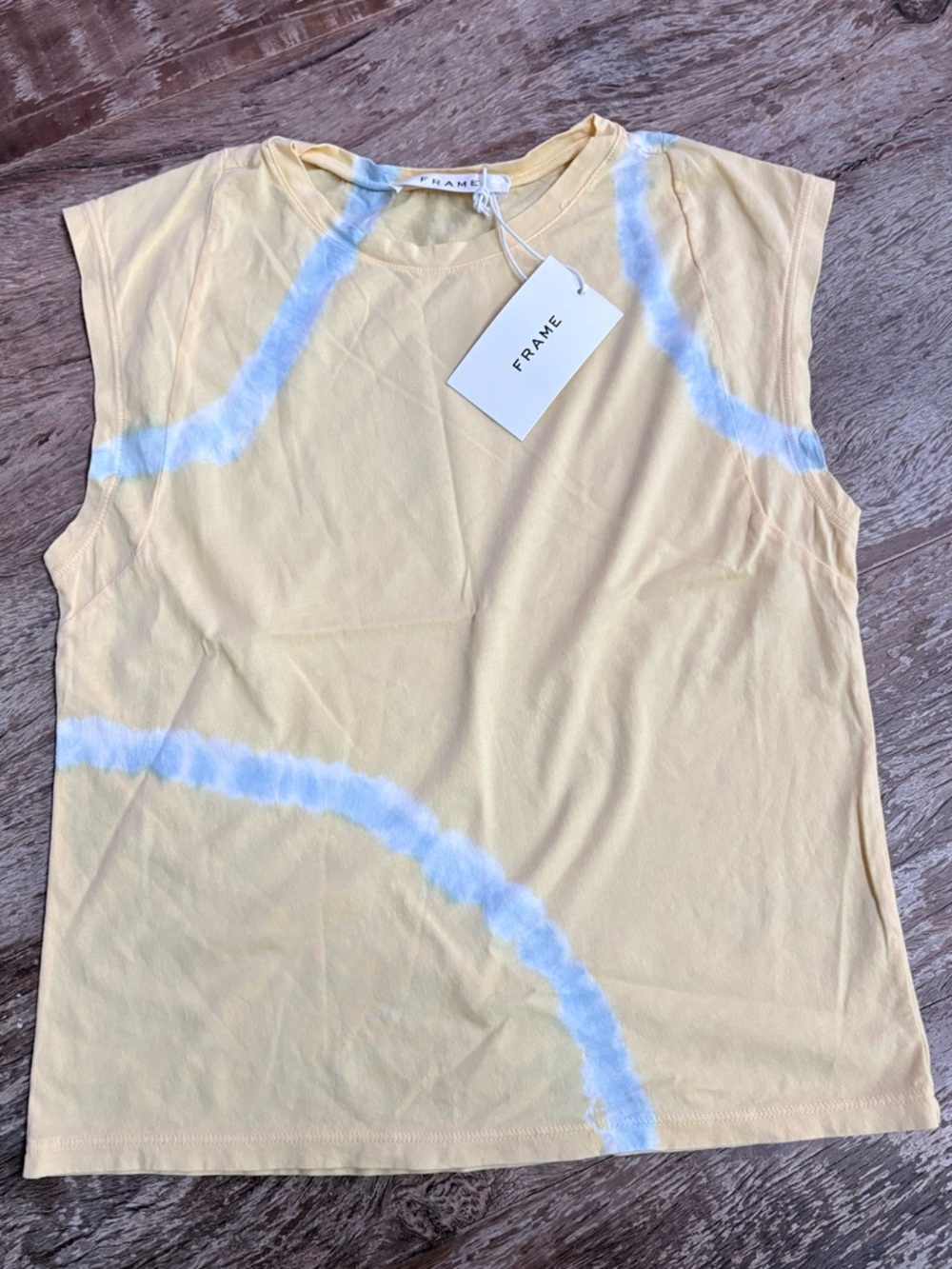 FRAME butter yellow tee